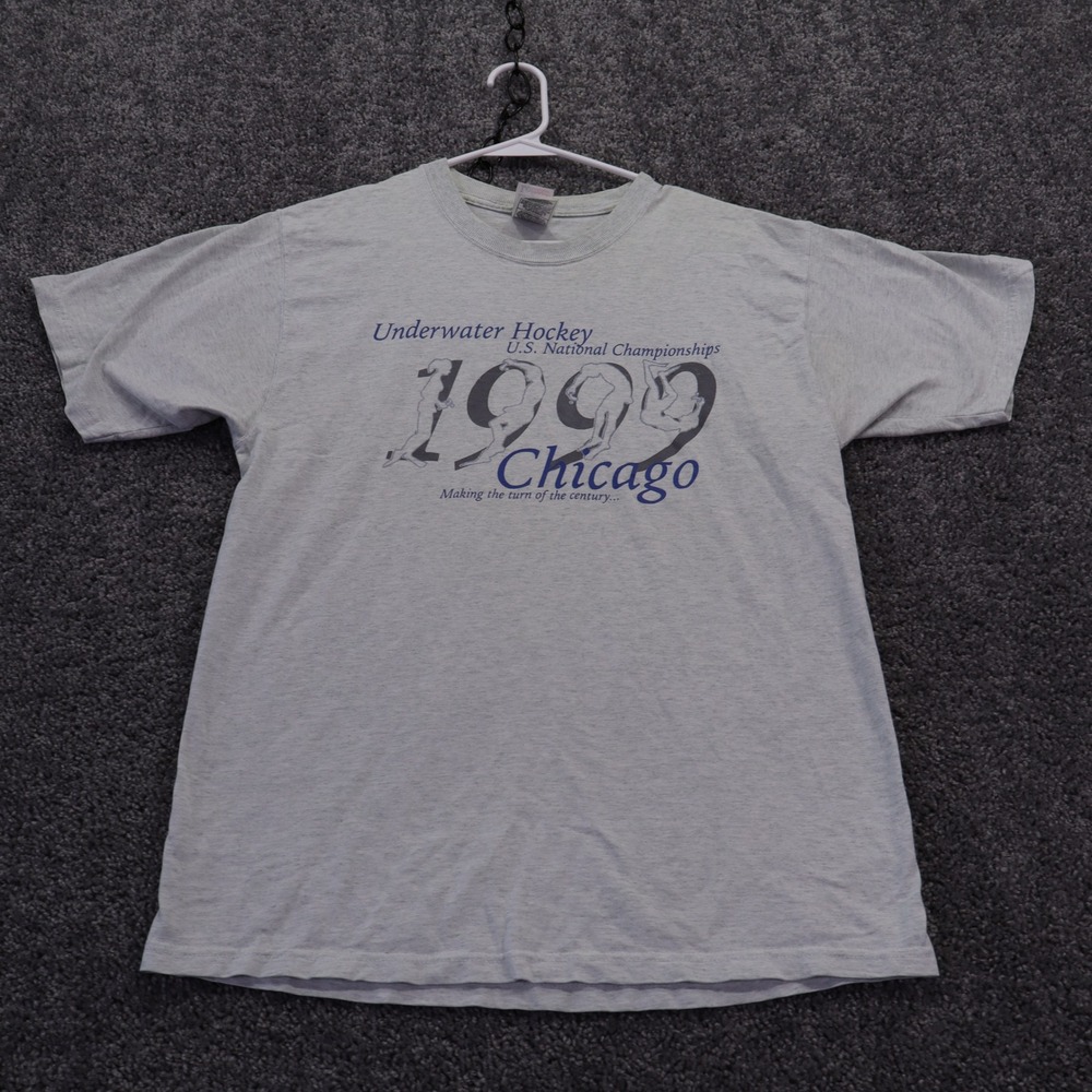Fruit of the Loom T Shirt Mens Medium Gray 1999 Underwater Hockey Chicago 90s